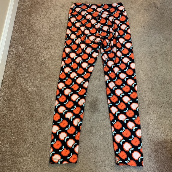 LuLaroe Apple Print High Rise Leggings (One Size) - Picture 3 of 8
